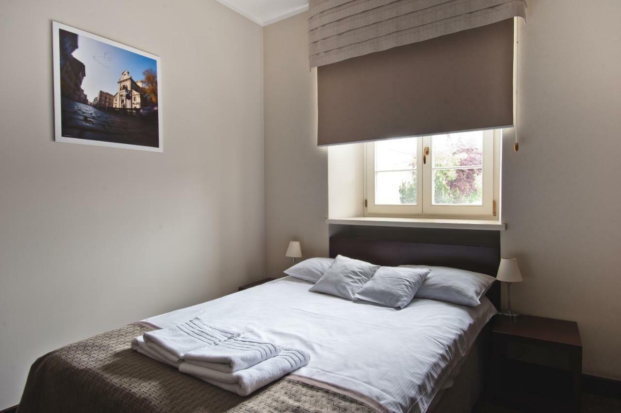 B&B Wieniawa Parking I Sniadanie W Cenie! Breakfast And Parking Included! Leszno  Buitenkant foto